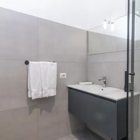 Apartment Isola 1 And 2 - Happy *